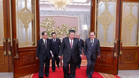 김정은 "한국, 가장 적대적인 국가 공인…무자비한 대가 치를 것"