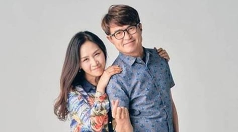 "친손녀 팔이 그만" 홍서범에 분노한 전 며느리…"'외도 아들' 감싸기"