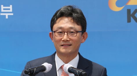 [단독]KT 박윤영號, 임원 20% '외부수혈'…AI 조직도 '대수술'