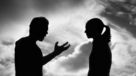 시부모엔 용돈 30만원, 친정은 불가…"네 월급으로 줘" 남편과 갈등