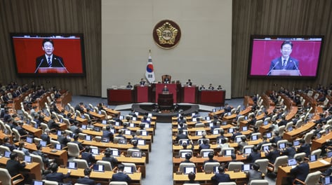 '워플레이션' 경계하는 이재명정부...기업들 "팔아도 남는게 없다"