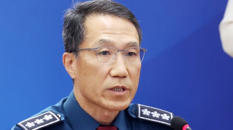 경찰청장 직무대행, 5.18 순직경찰 묘역 참배…"희생정신 계승"
