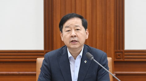 구윤철 "7차 석유 최고가격, 현행보다 인하…주요 공공요금 하반기 동결"