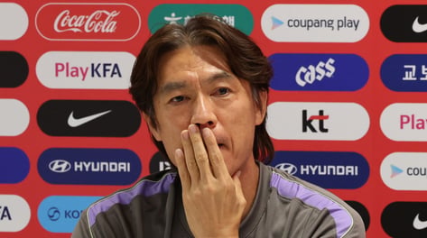 홍명보 "남아공전 나도 당황 스럽다...32강 잘하면 박수받을 것"