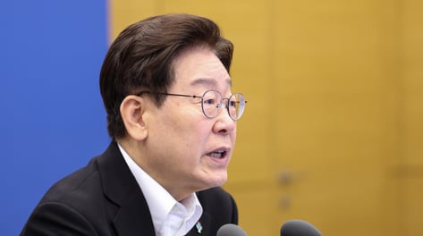 野 "호남 반도체, 직권 남용" 맹공에…李대통령 "비난 비방 말아달라"