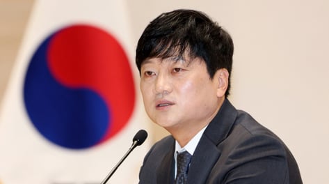 "축협 얼마나 천박한지 보여줘"...박문성, 심판 성접대 스캔들에 폭발