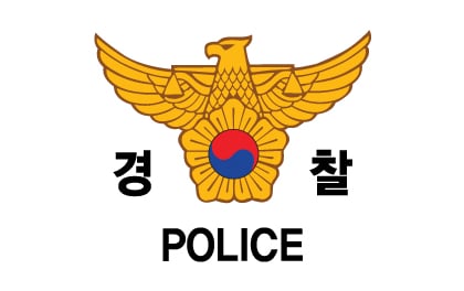 "몰래 찍고 있다" 서울 카페서 잡힌 중국인 관광객...휴대폰 봤더니