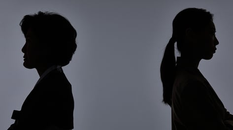 "내 집 노린다고?"...20년 노력한 며느리 '스토킹 고소'한 시어머니