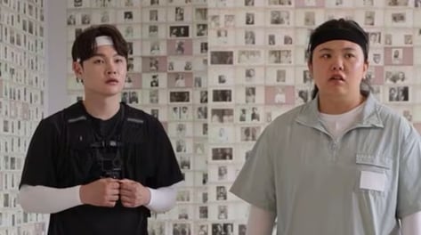 '친일파 후손' 난리 중에…국가유공자 후손 식당 돈쭐 하러간 가수