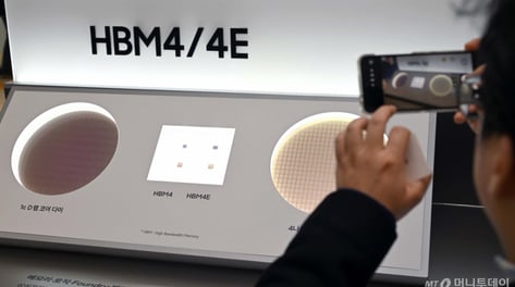HBM4 날개 단 삼성전자, 3분기도 사상 최대 실적…환율은 '복병'