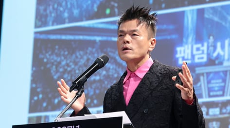 '암살자(들)' 허진호 참고인 채택 불발...JYP, 국감 증인 부른다