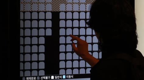 "20만원 주세요" 한강공원 '자릿값', 처벌 못 한다?...법이 놓친 '선점 장사'