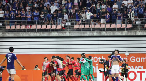 한국 축구, '금빛' 새 역사 썼다…숙적 일본 꺾고 사상 첫 AG '4연패'