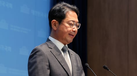 경찰, '김승원 성추행 의혹' 수사…시민단체 고발인 조사