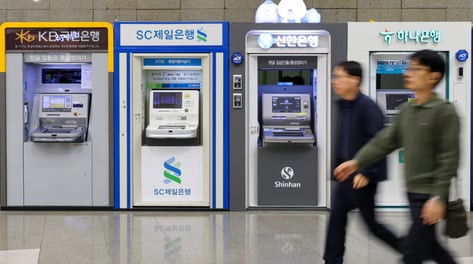 [단독]'해킹 구멍' PHP…국내 서버 10대 중 9대, '업데이트 불가'