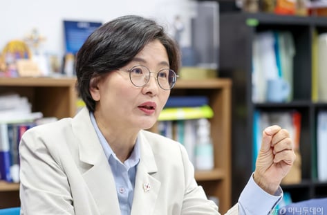 쉬는 논밭서 '햇빛' 키워 '전기' 수확…"구미 산단 RE100도 가능"