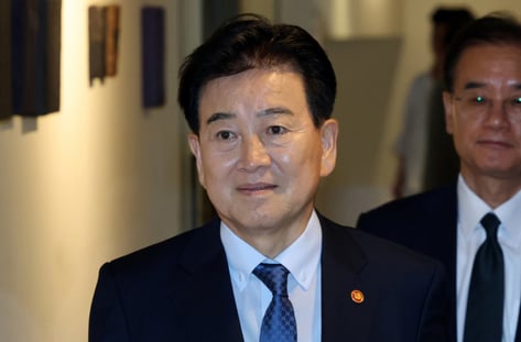 정동영 통일장관 "동북아 지각판이 움직인다"