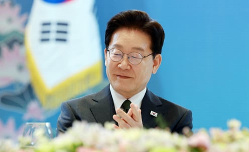 李대통령 지지율 65.5% '취임 후 최고치'…민주 50.5%·국힘 31.4%