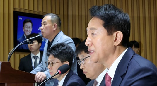 명태균 대면한 오세훈 "사기 피의자 국감 증인 채택…정치공세로 변질"