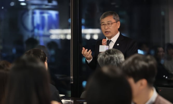 정근식 "교사 정치기본권 필요…특목·자사고, 절대평가 장애물" 썸네일