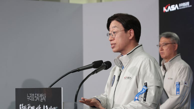 [사설]누리호 성공, 우주산업 경쟁력 계기로 썸네일