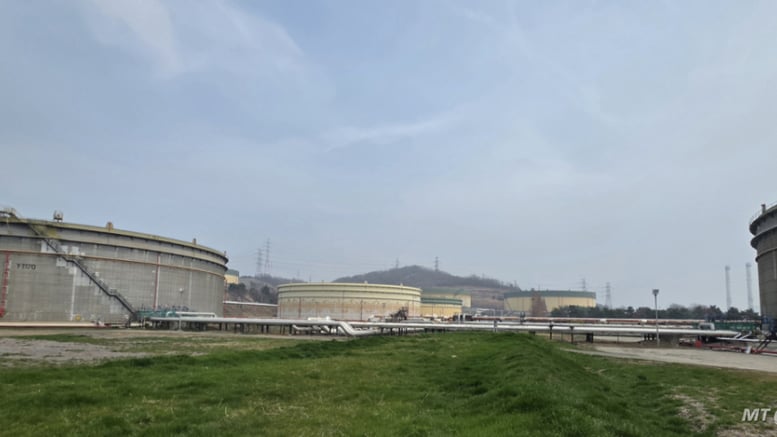 정부-기업 비축유 맞교환…"사 온 만큼 방출, 6월까지 원유 수급 안정"