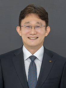 임원 30% 감축·전 부문장 교체…KT 박윤영號 인적쇄신