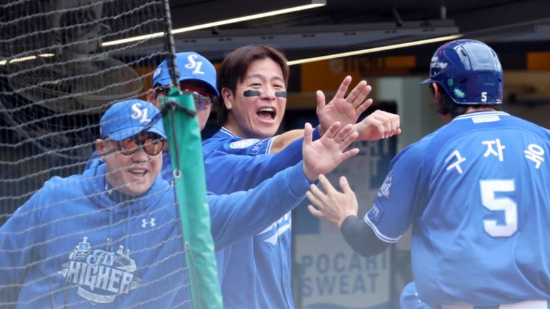 "(강)민호가 다 했다" 사령탑 따뜻한 한마디, 개막 5G 무안타 아픔 잊게 했다... 3안타 듀오+불펜에도 깨알 찬사 [수원 현장]