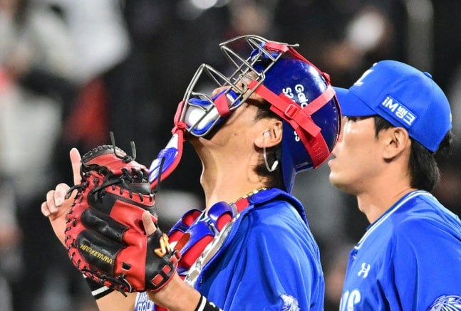 김성윤·이재현 없이도 14안타 폭발! 삼성, KT 8-6 꺾고 4연승 질주... '15타수 무안타' 강민호도 결승타+멀티히트 [수원 현장리뷰]