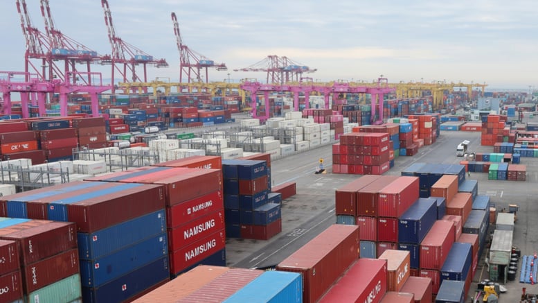 철강·자동차 이어 의약품까지…반도체 100% 관세도 현실화하나