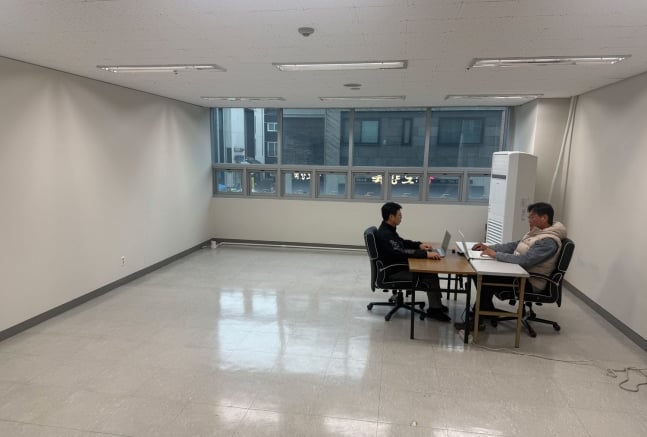 '부당해고 복직자' 격리 배치-업무 배제 주장, KPGA "공간 제약에 따른 임시 조치" 설왕설래