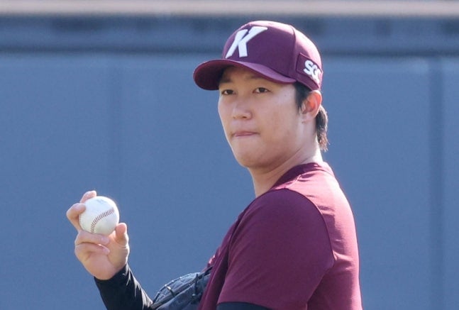 '야구계 시선, 고척에 쏠린다!' 안우진, 무려 955일 만에 선발 등판→'안경 에이스' 박세웅과 맞대결