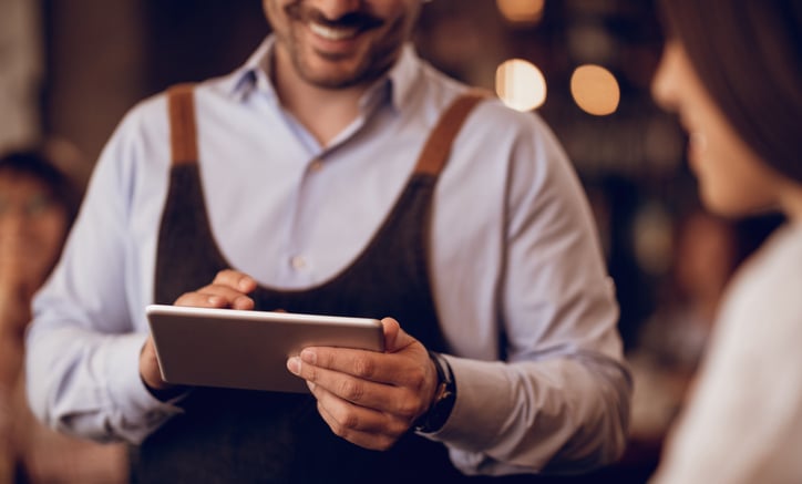 남편이 알바생과 스킨십 "임신했으니 이혼해"...전업주부 '당황'