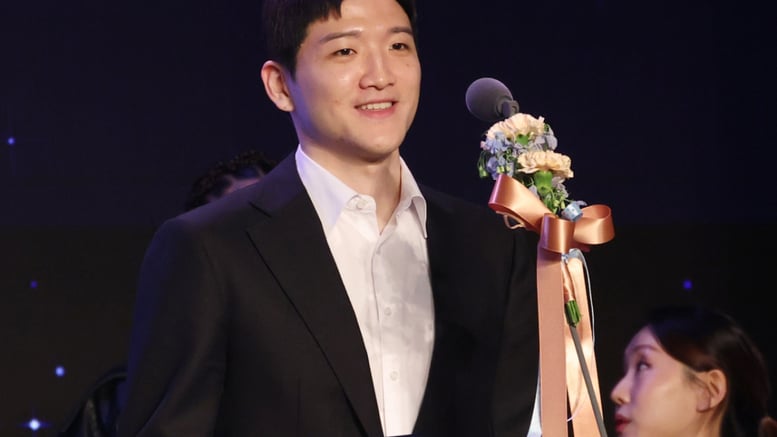 [포토] 정지석 '사진기자님 감사해요'