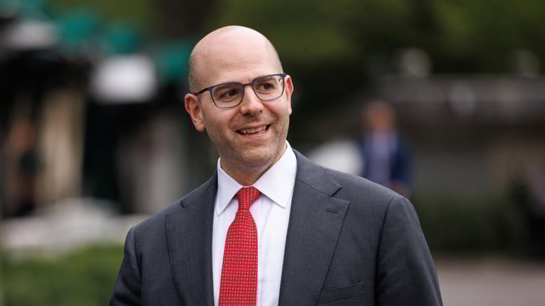 트럼프 측근 마이런 연준 이사, 올해 금리 인하 전망 축소 시사