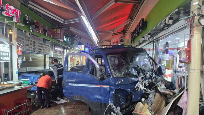 고령자 사고 느는데 면허 반납률 2%대…이동권 보장·사고 방지 묘수는