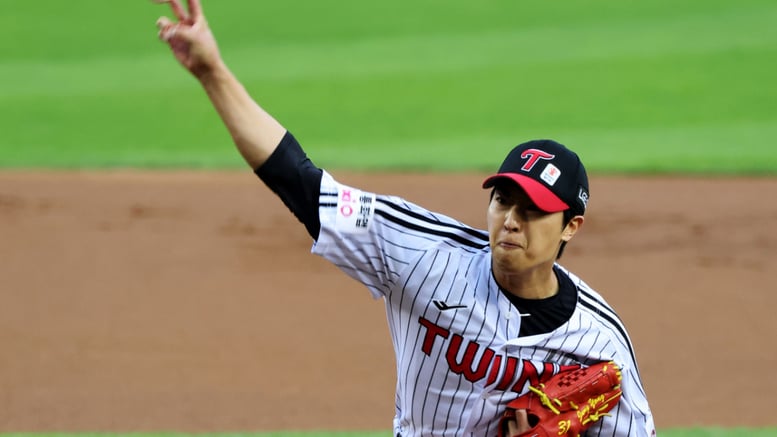 [포토] '역투펼치는' LG 이정용