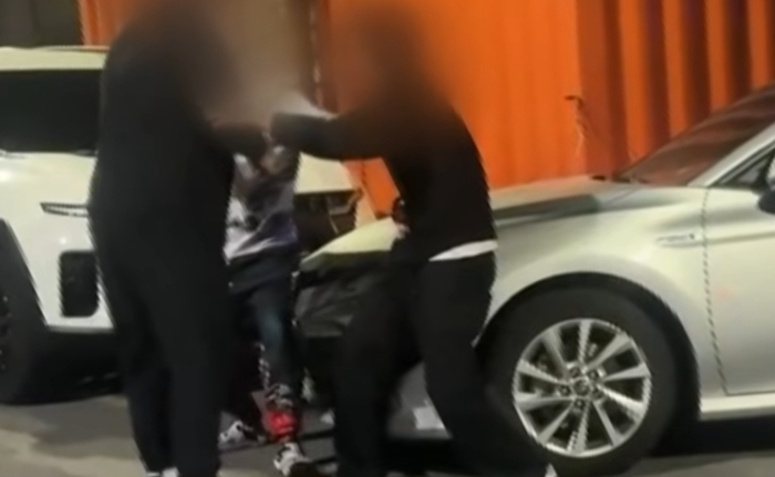 고두심 태웠던 유명 택시기사…흉기습격 체포→"나가면 알지?" 협박