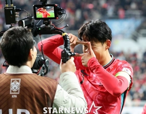 '월드컵 직전' 손흥민 작심발언 "홍명보호 주장은 내가 맞지만... 축구는 팀 스포츠"