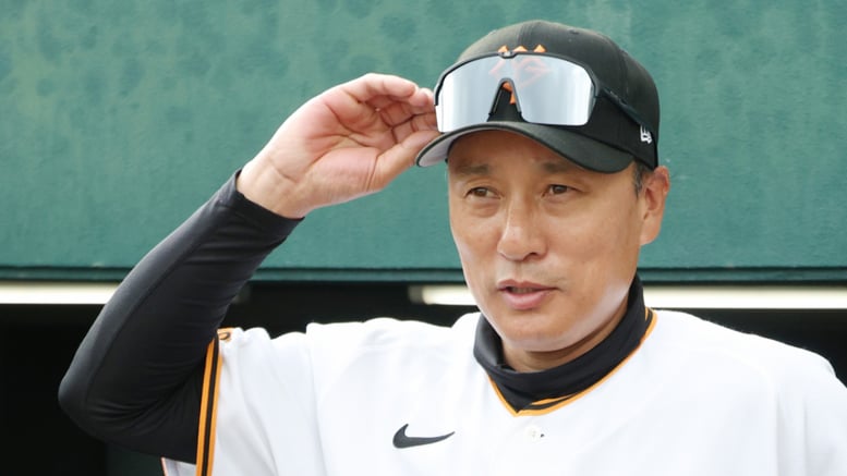 '절친' 아베 나가자 이승엽에 즉각 불똥 "외국인 타코가 문제! 통역 장벽→미묘한 뉘앙스 전달 불가"