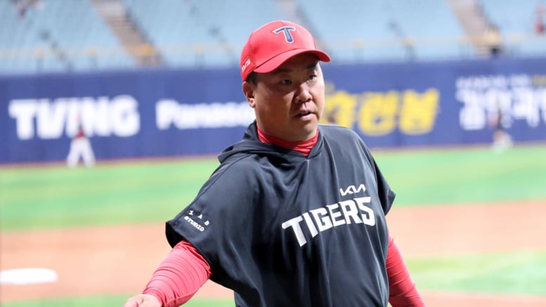 6연승에도 만족 없는 이범호, 시선 이미 잠실로 "원정석 가득 채워주신 팬들께 감사→LG전 준비 잘하겠다"