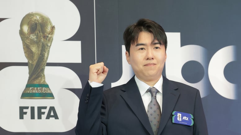 "호텔 기둥 뒤에서 낚아채" 월드컵 해설 김환, 가방 도난...20㎞ 추격전
