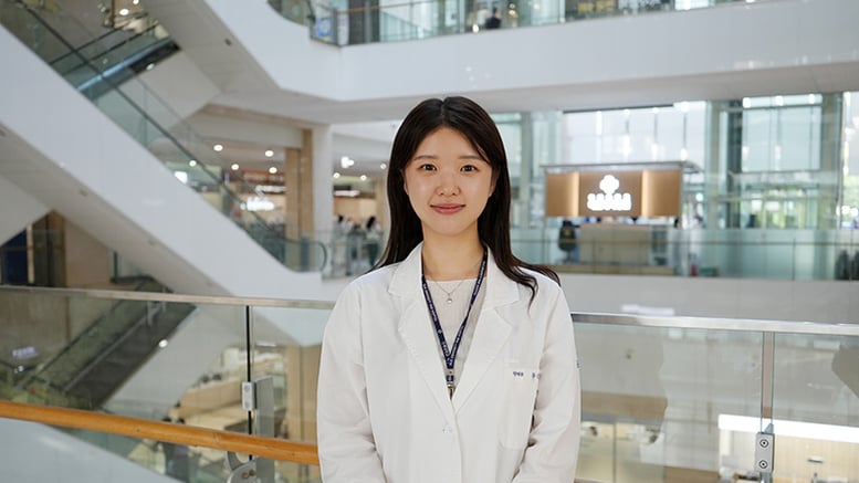 "상복 입은 여성이 CPR"...장례식장서 시민 살린 의인 정체는[오따뉴]