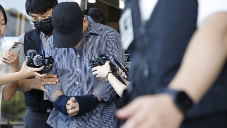 장미란씨 '교통사고 사망' 처리...기록 완전히 지웠다