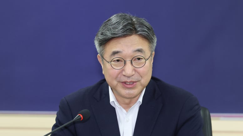윤호중 장관 "내년 상반기부터 법무부·성평등부 세종 이전 추진"