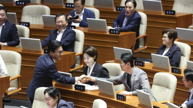 개헌 띄운 김민석 "헌법개정, 국민 원하는 선까지 추진"