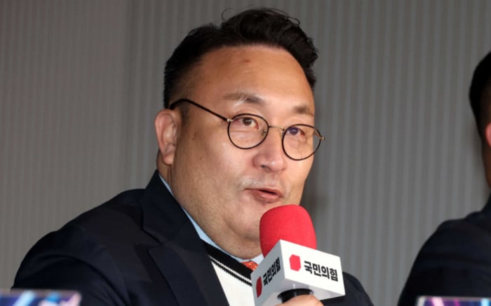 "휴대폰 줍다가" 주장...이혁재, 음주운전 사고 공소청 송치