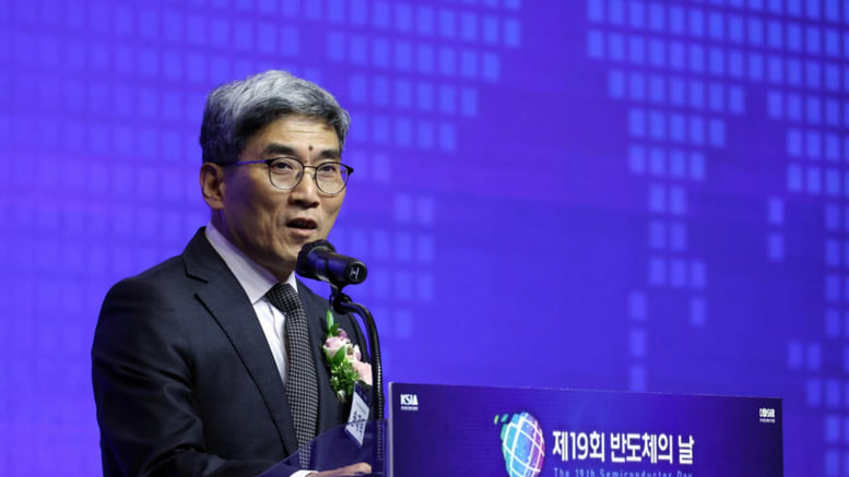 송재혁 삼성전자 사장 "반도체 적기 투자 중요…정부 지원 절실"