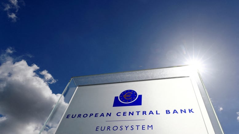 ECB, 예상대로 예금금리 2.5%로 동결